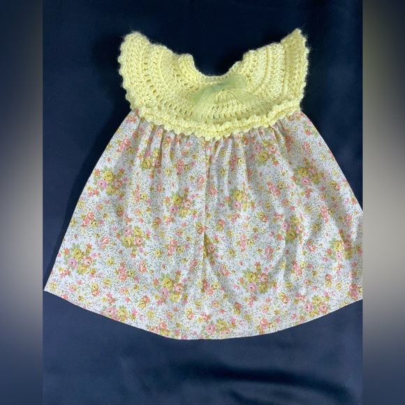 😍Floral Dress with Yellow Crochet Top - Picture 1 of 3